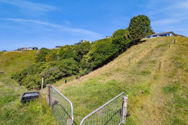 Photo of property in 29 Whakapaki Street, Urenui, 4375