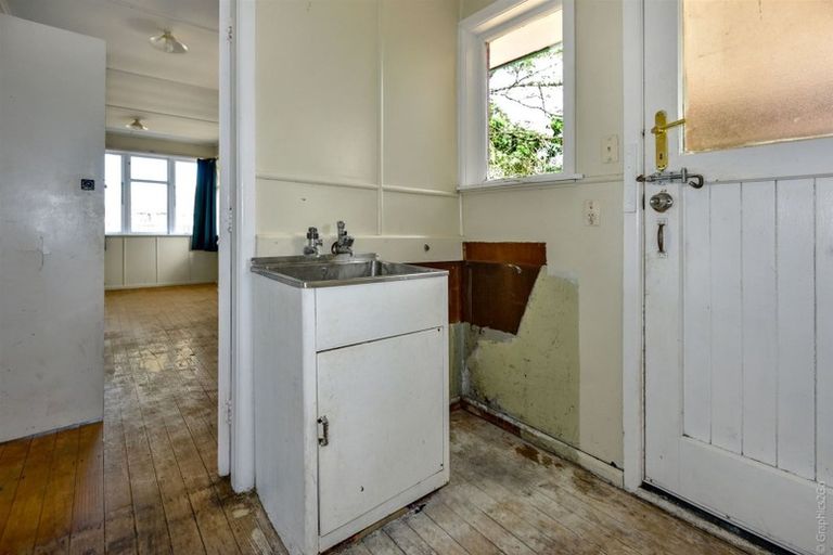 Photo of property in 7 Carisbrooke Street, Aranui, Christchurch, 8061