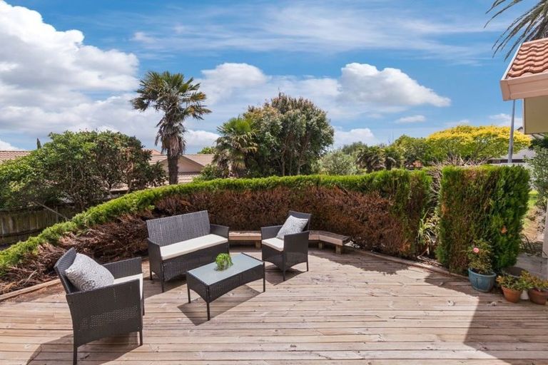 Photo of property in 738 Chapel Road, Dannemora, Auckland, 2016