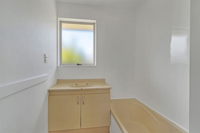 Photo of property in 19 De Lange Street, Wigram, Christchurch, 8042