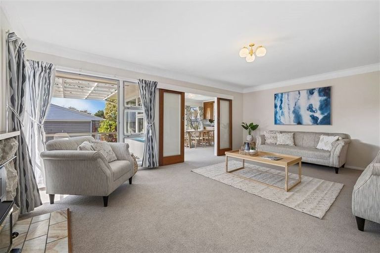 Photo of property in 52 Carruthers Street, Ilam, Christchurch, 8041