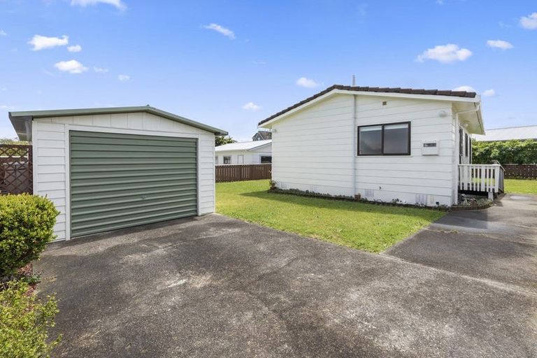 Photo of property in 85b Arawhata Road, Paraparaumu, 5032