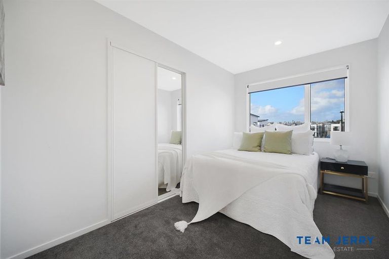 Photo of property in 55 Opoka Street, Papakura, 2110