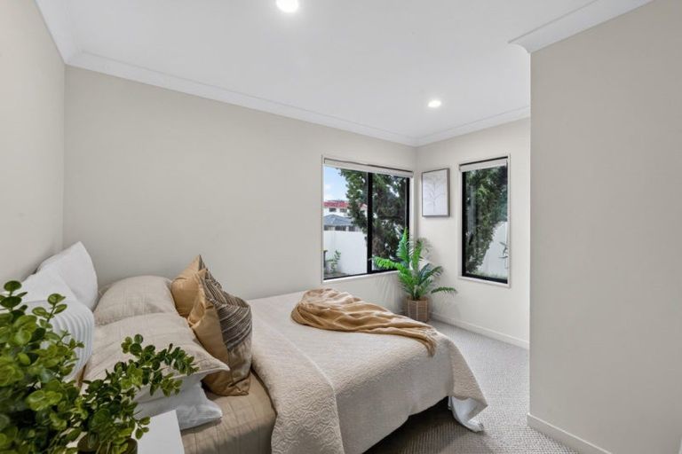 Photo of property in 1 Motiti Road, Papamoa Beach, Papamoa, 3118