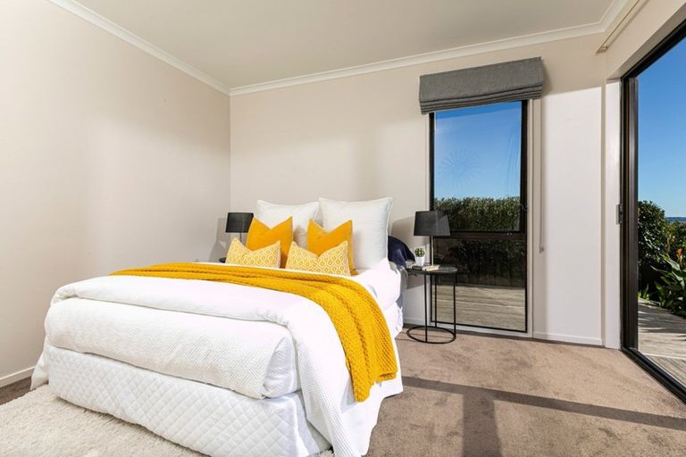 Photo of property in 1/10a Toroa Street, Torbay, Auckland, 0630