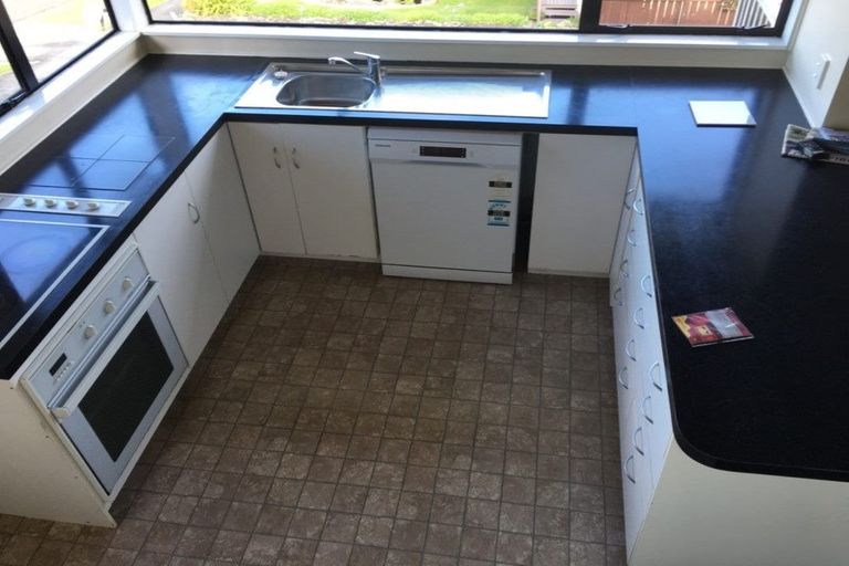 Photo of property in 195 Fairway Drive, Te Kamo, Kamo, 0112