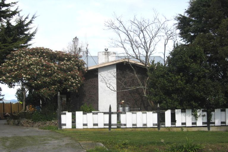 Photo of property in 1 Tawa Street, Tokomaru, Palmerston North, 4474