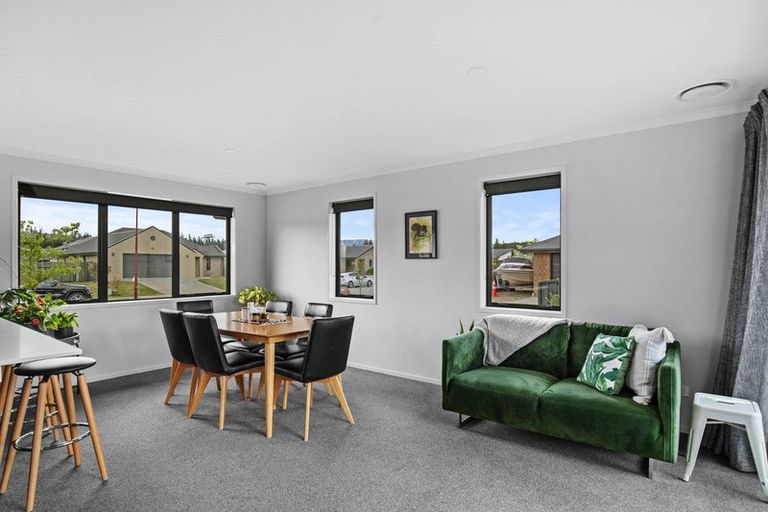 Photo of property in 19 Henderson Drive, Alexandra, 9320