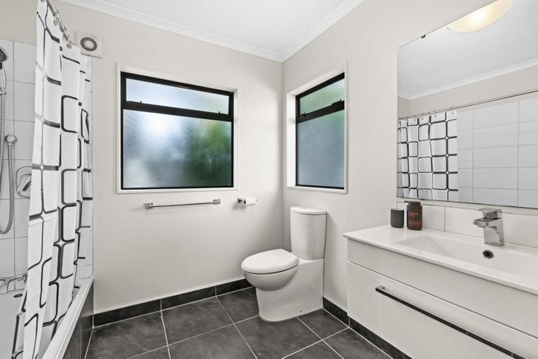 Photo of property in 2 Everest Avenue, Havelock North, 4130