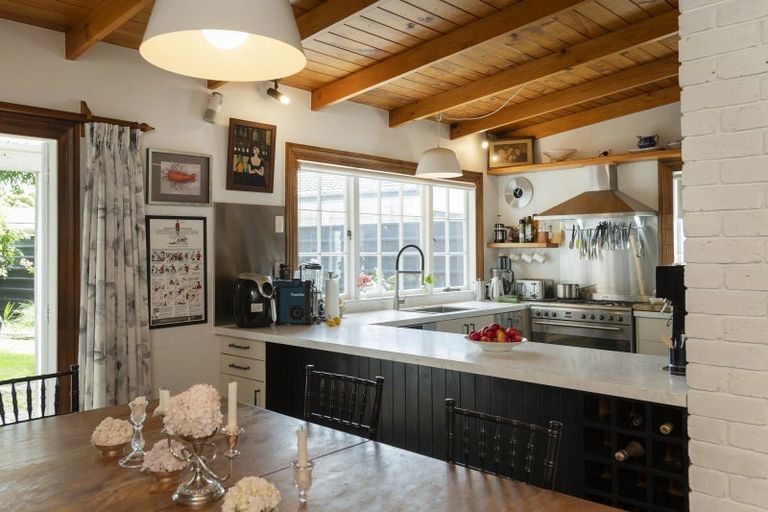 Photo of property in 118 Fox Street, Whataupoko, Gisborne, 4010