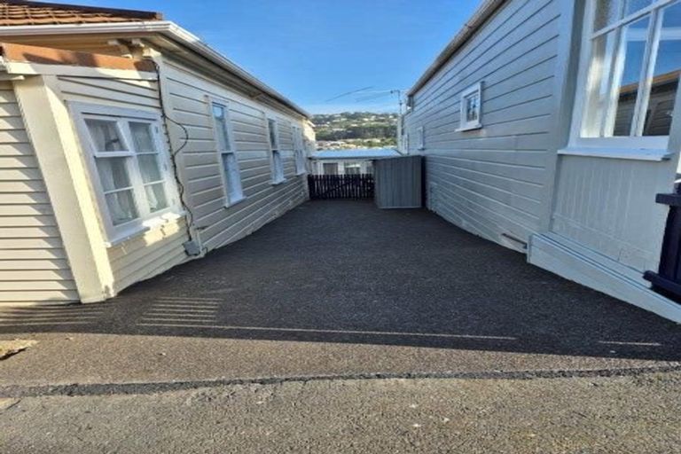 Photo of property in 7 Herald Terrace, Berhampore, Wellington, 6023