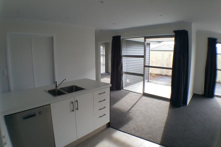 Photo of property in 14 Bradwell Crescent, Halswell, Christchurch, 8025