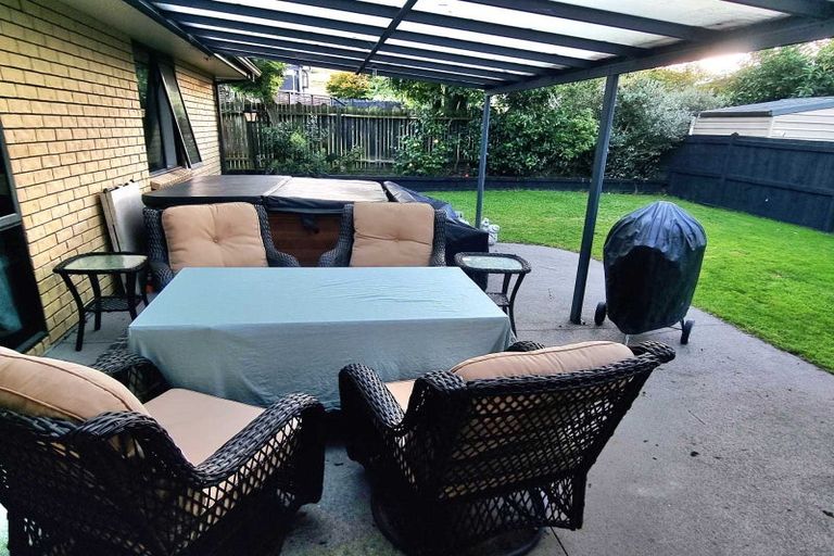 Photo of property in 20 Hoyte Place, Pukehangi, Rotorua, 3015