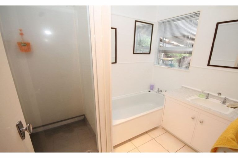 Photo of property in 535 Weymouth Road, Weymouth, Auckland, 2103