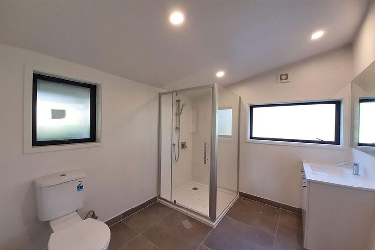 Photo of property in 24 Inglis Street, Birkenhead, Auckland, 0626