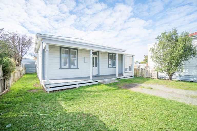 Photo of property in 19 Bourke Street, Windsor, Invercargill, 9810