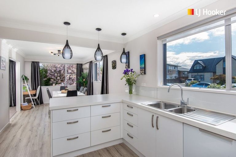 Photo of property in 15 Cherry Drive, Mosgiel, 9024