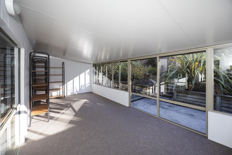 Photo of property in 10 Ure Street, South Hill, Oamaru, 9400