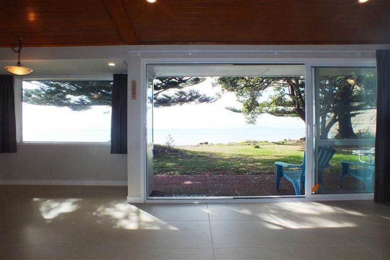Photo of property in 11/4 Arkles Strand, Arkles Bay, Whangaparaoa, 0932