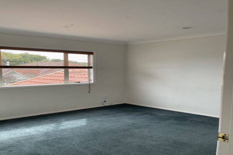 Photo of property in 27a St Annes Crescent, Wattle Downs, Auckland, 2103