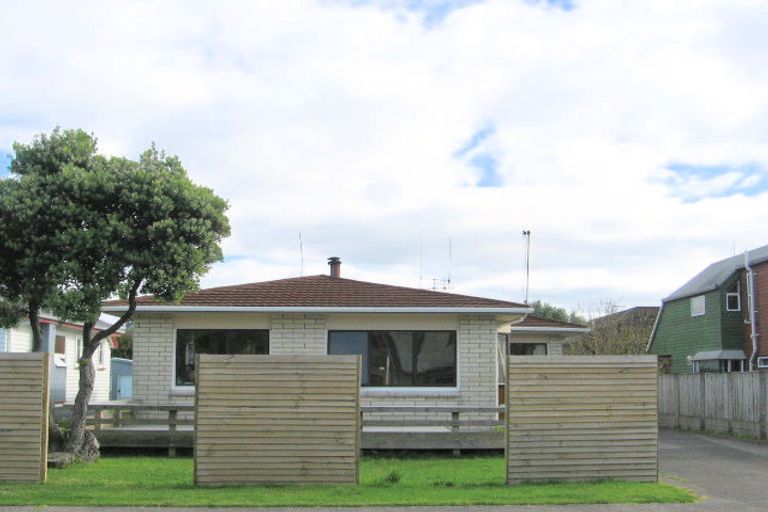 Photo of property in 22 Muricata Avenue, Mount Maunganui, 3116