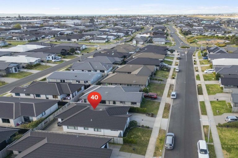 Photo of property in 40 Hills View Drive, Papamoa, 3118