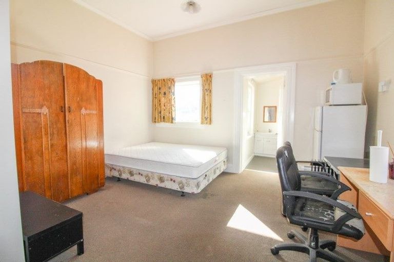 Photo of property in 798 George Street, North Dunedin, Dunedin, 9016