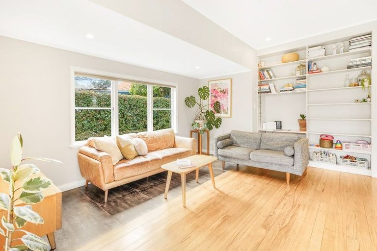 Photo of property in 11 Galway Avenue, Hamilton East, Hamilton, 3216