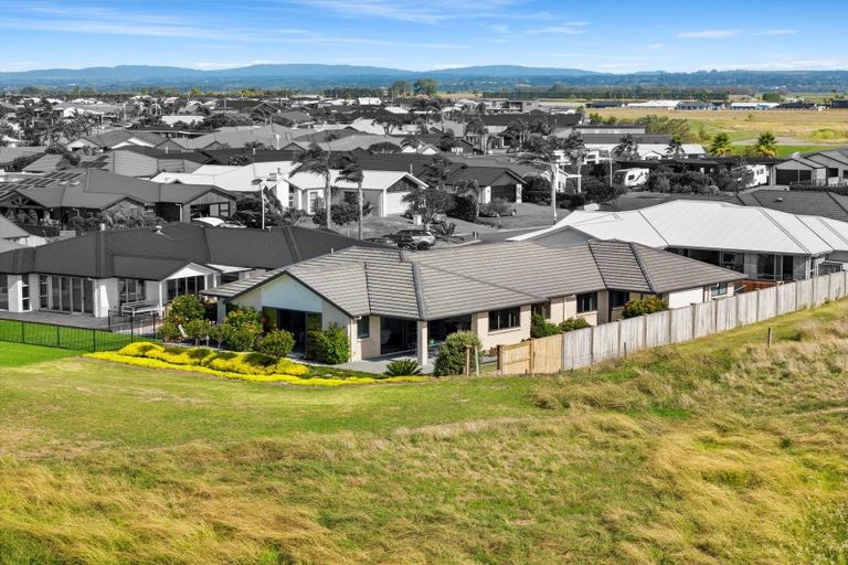 Photo of property in 61 Montia Close, Papamoa Beach, Papamoa, 3118