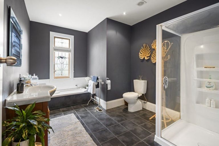 Photo of property in 77 Limbrick Street, Terrace End, Palmerston North, 4410