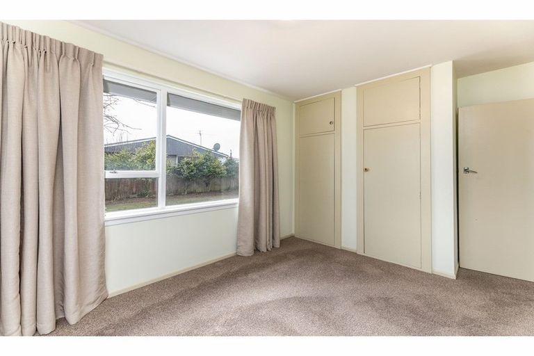 Photo of property in 32 Woodgrove Avenue, North New Brighton, Christchurch, 8083