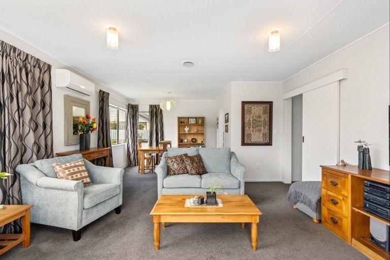 Photo of property in 1/24 Peddie Street, Taradale, Napier, 4112