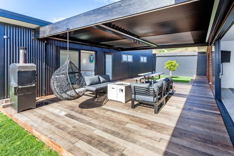 Photo of property in 31 Longreach Drive, Cooks Beach, Whitianga, 3591