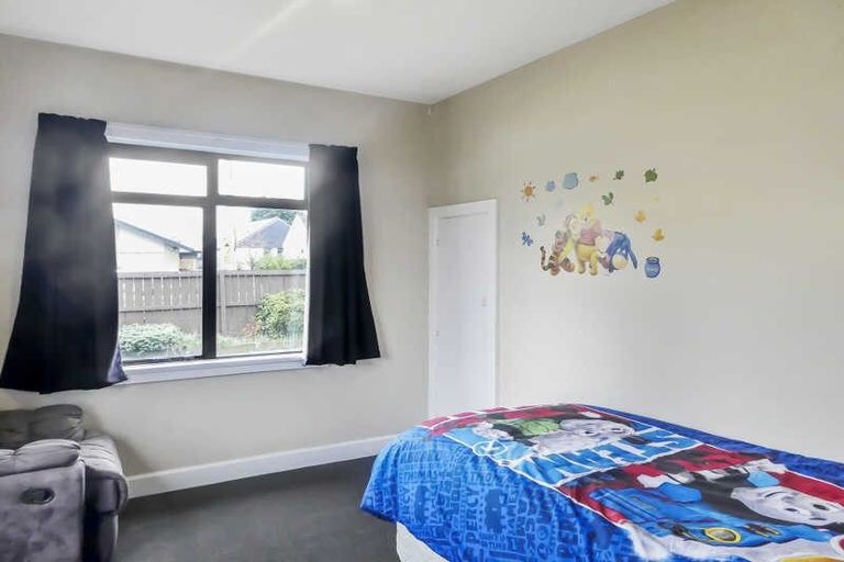 Photo of property in 28 Somerset Crescent, Spreydon, Christchurch, 8024