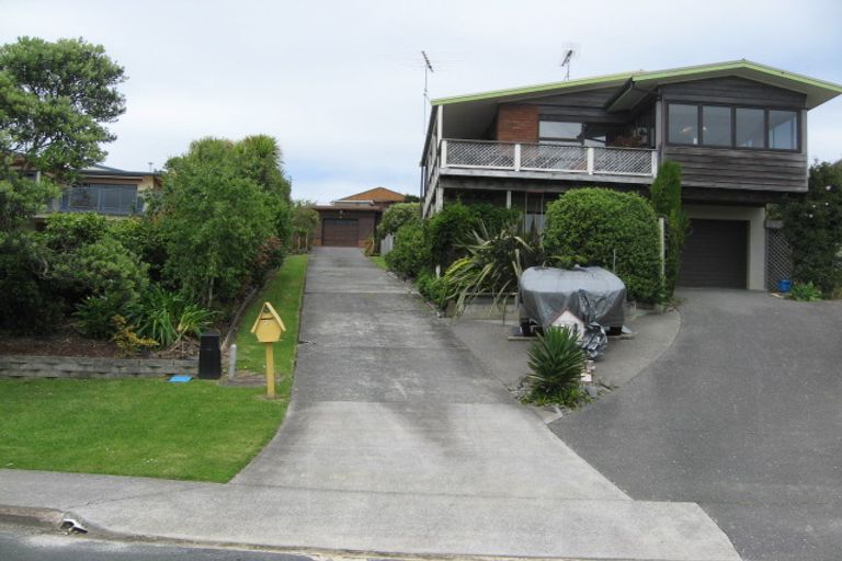 Photo of property in 2/3 Little Barrier Avenue, Manly, Whangaparaoa, 0930