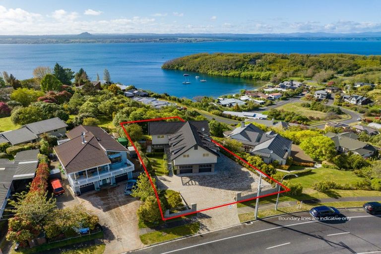 Photo of property in 119 Wakeman Road, Acacia Bay, Taupo, 3330
