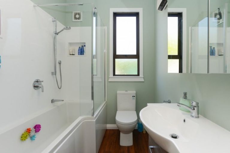 Photo of property in 70 Tom Parker Avenue, Marewa, Napier, 4110