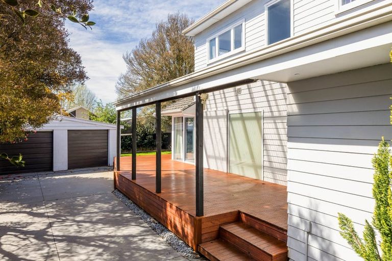 Photo of property in 70 Woodbury Street, Russley, Christchurch, 8042
