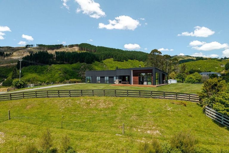 Photo of property in 179 Harrison Hill Road, Aokautere, Palmerston North, 4471