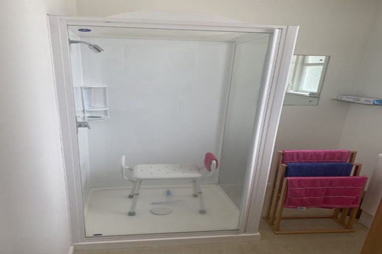 Photo of property in 62 Seddon Street, Wallaceville, Upper Hutt, 5018