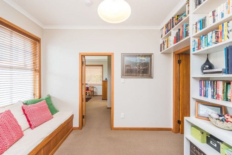 Photo of property in 142 Mount View Road, Bastia Hill, Whanganui, 4500