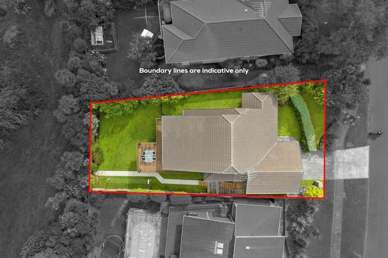 Photo of property in 19 Bayside Drive, Browns Bay, Auckland, 0630