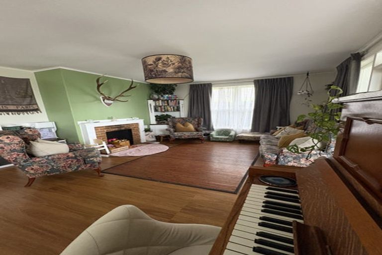 Photo of property in 14 Kohekohe Street, Meremere, Mercer, 2474