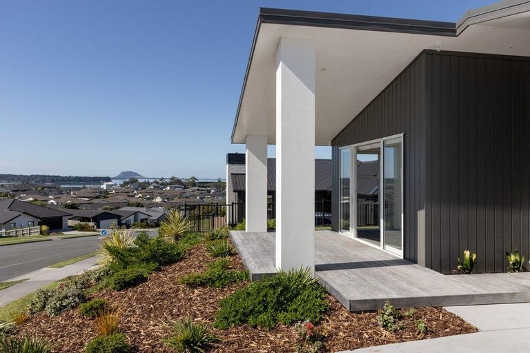 Photo of property in 58 Ridge Drive, Omokoroa, 3114