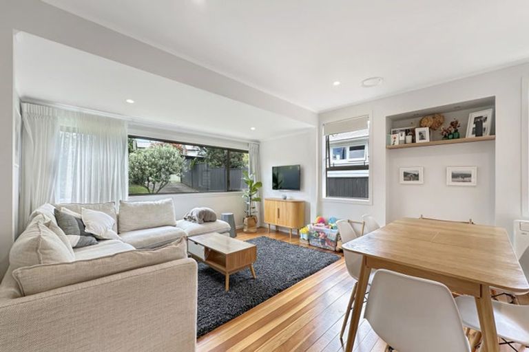 Photo of property in 23 Sloane Street, Glen Innes, Auckland, 1072