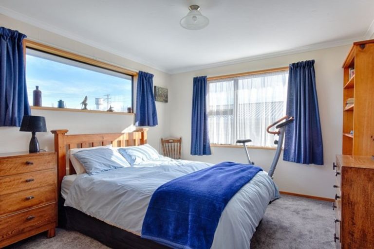 Photo of property in 17 Arawa Street, Gore, 9710