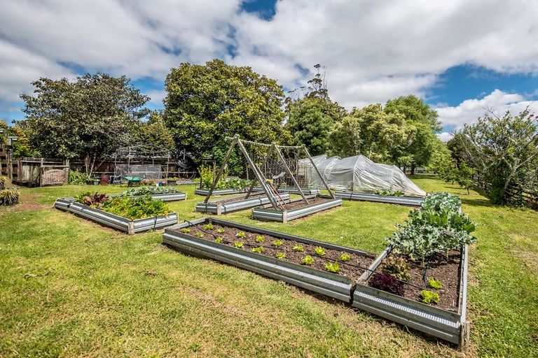 Photo of property in 109a Wiroa Road, Kerikeri, 0293