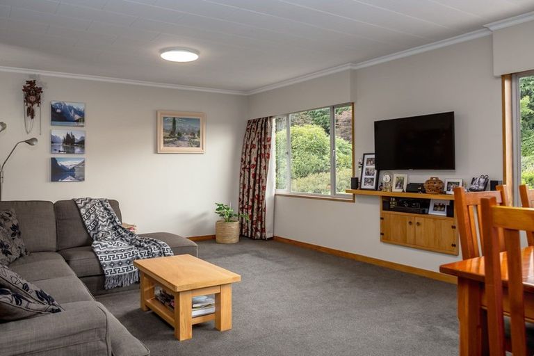Photo of property in 22 Tiratu Road, Dannevirke, 4976