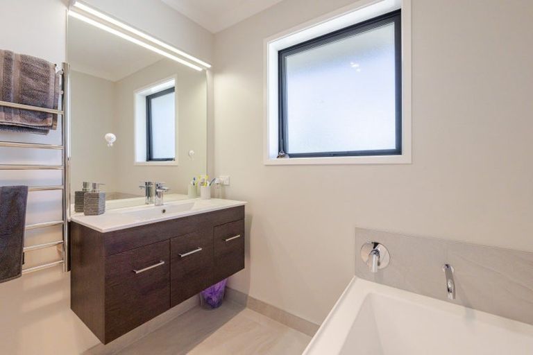 Photo of property in 3 Chamberry Drive, Waipukurau, 4282
