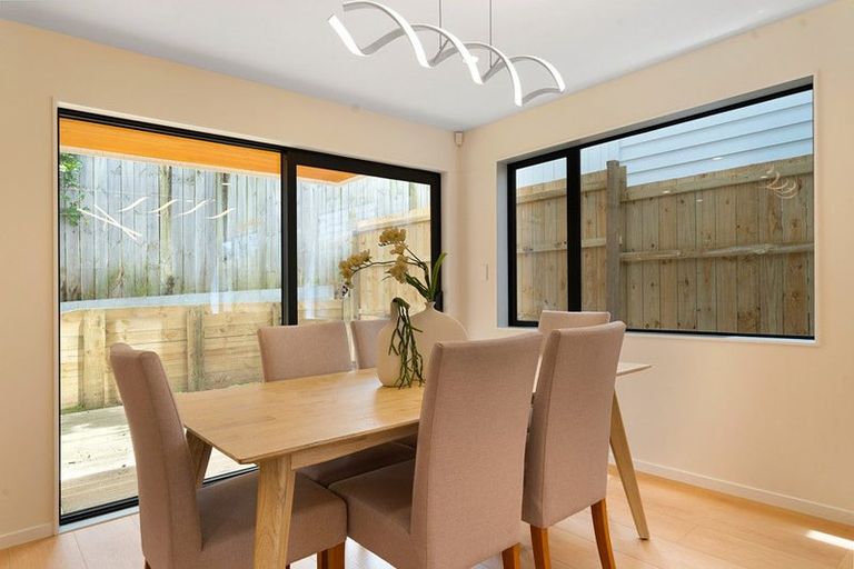 Photo of property in 6c Palmer Avenue, Glen Eden, Auckland, 0602